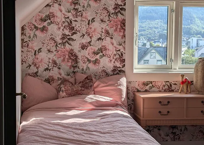 Bellahuset - Charming House In * Ulsteinvik